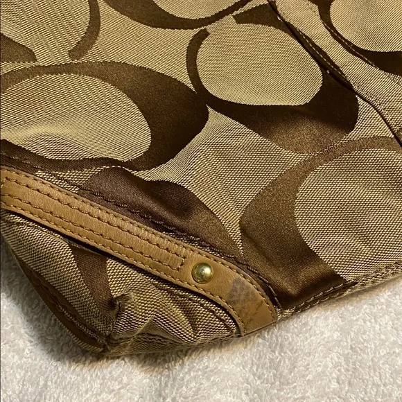 Coach Carly Shoulder Bag - Picture 10 of 13